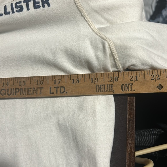 Y2K vintage Hollister logo v neck long sleeve - Picture 7 of 12